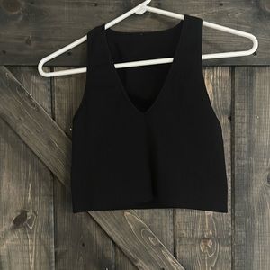 Athleta Ribbed Fitted V Neck Crop Top Size Medium